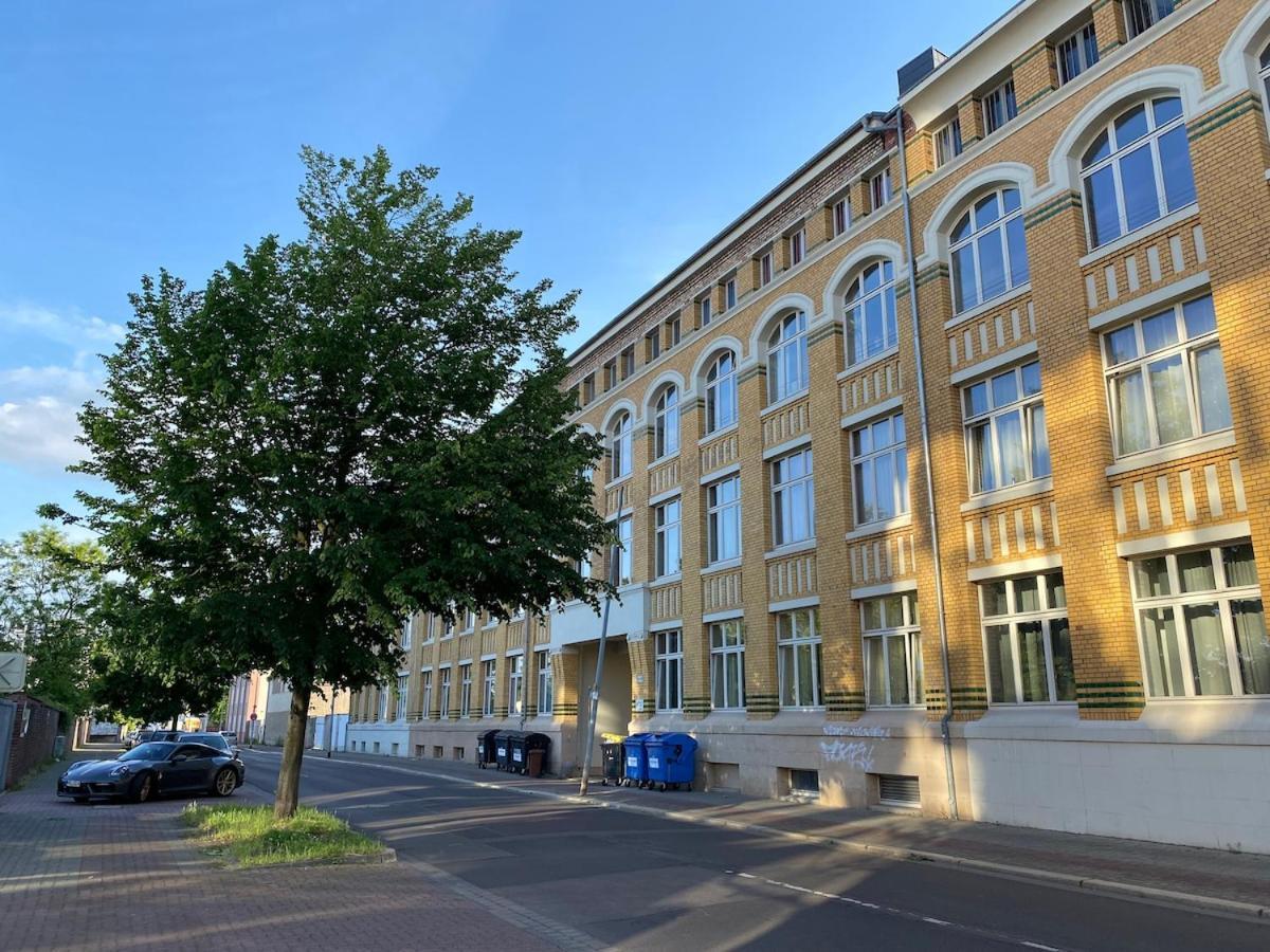 Stilvolles Loft Mit Kostenlosem Fahrrad Magdeburgo Esterno foto