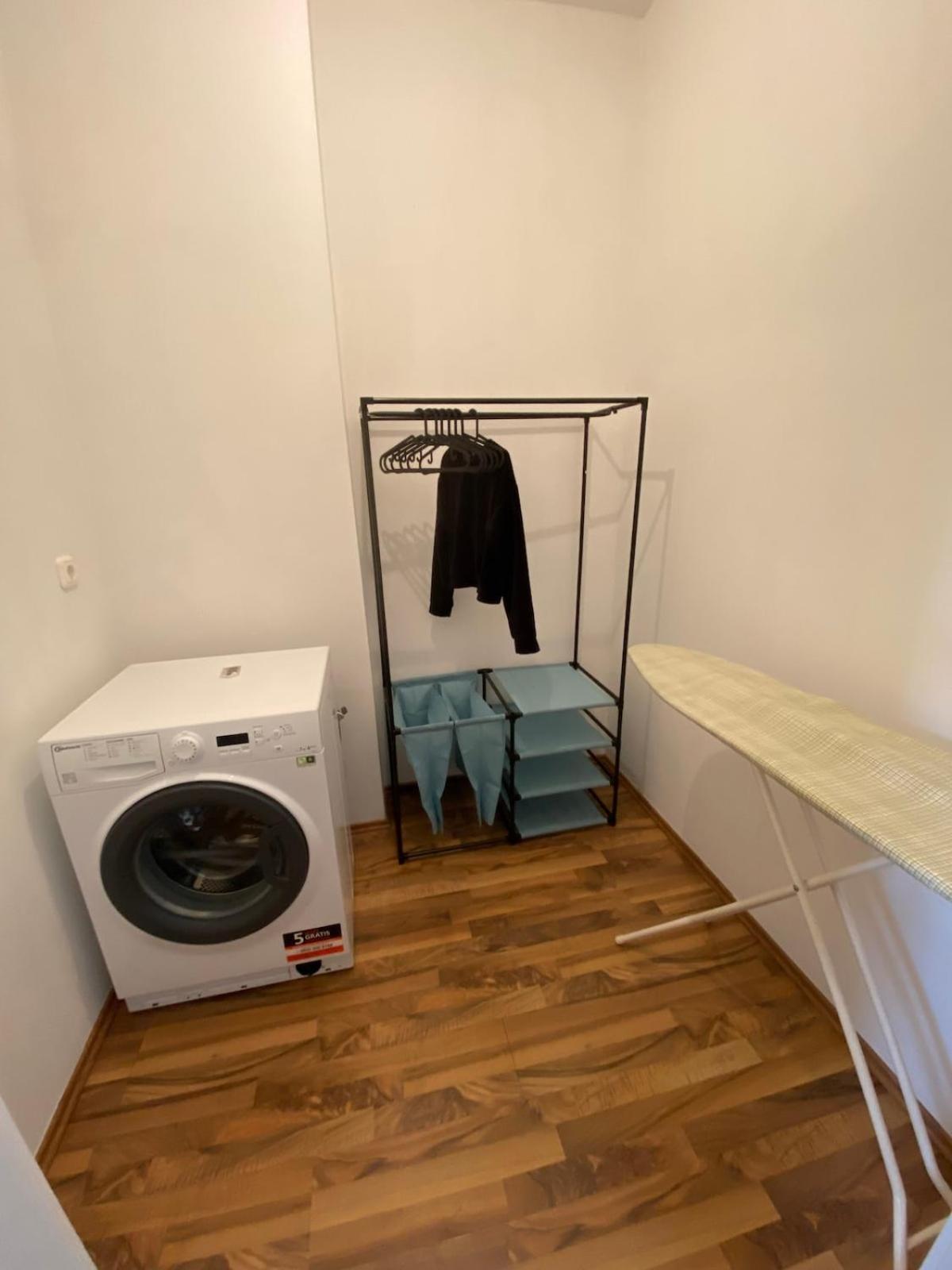 Stilvolles Loft Mit Kostenlosem Fahrrad Magdeburgo Esterno foto